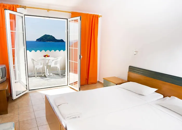 Gloria Maris (adults Only) Laganas