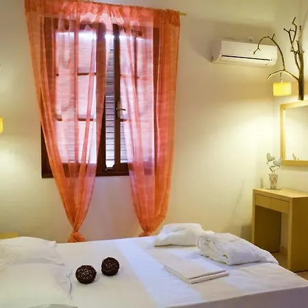 Gloria Maris (adults Only) Laganas