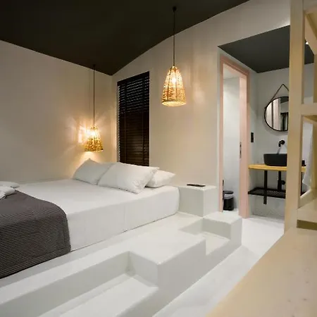 Gloria Maris (adults Only) 3*