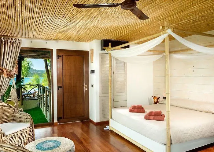 Gloria Maris (adults Only) 3*